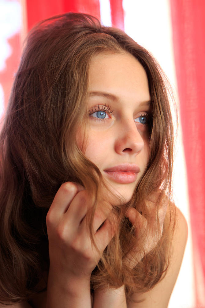 Фото голая артистка