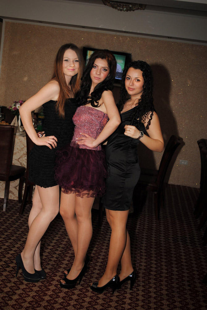 Любительские фото девушек домашние 147 штук