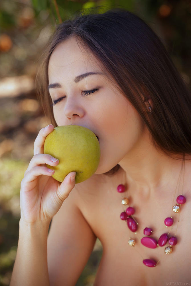 фото молодая эротика