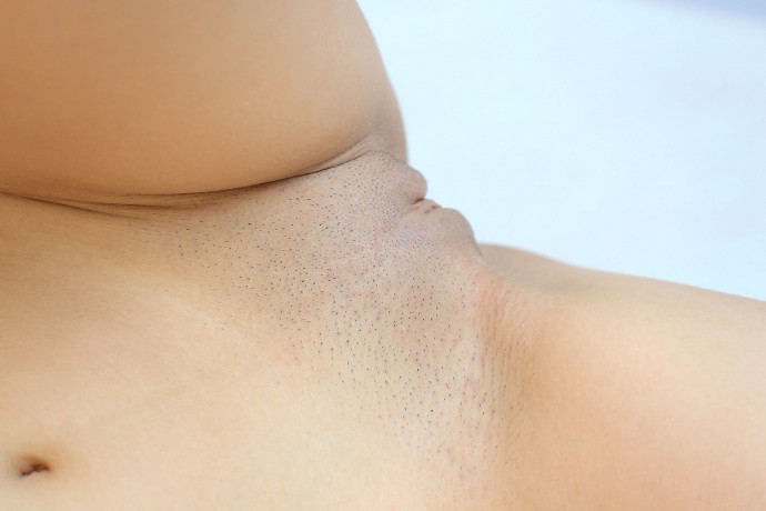 На фото голые сиси классной тёлки.