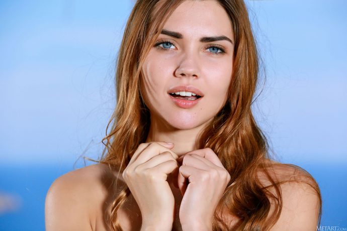 Эротические фотографии соседки по комнате