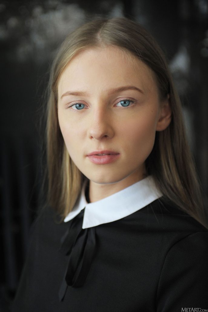 Голая Муза вдохновения для творчества