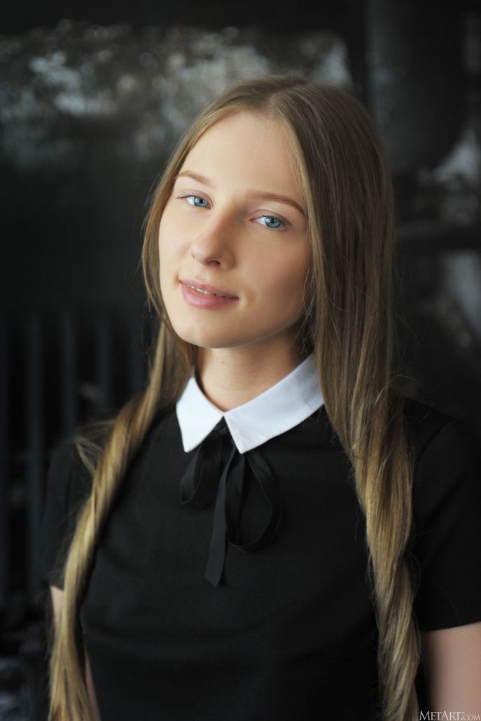 Голая Муза вдохновения для творчества