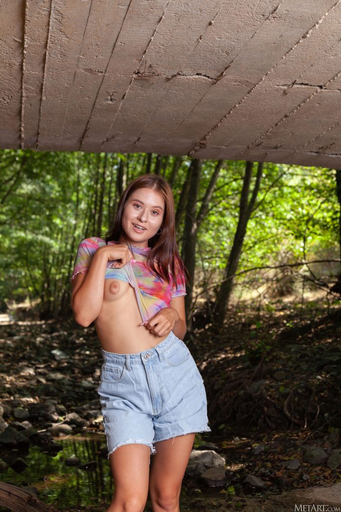 Маша давала под хвост, ходила под мост