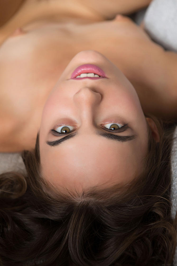 Ню фото звезды