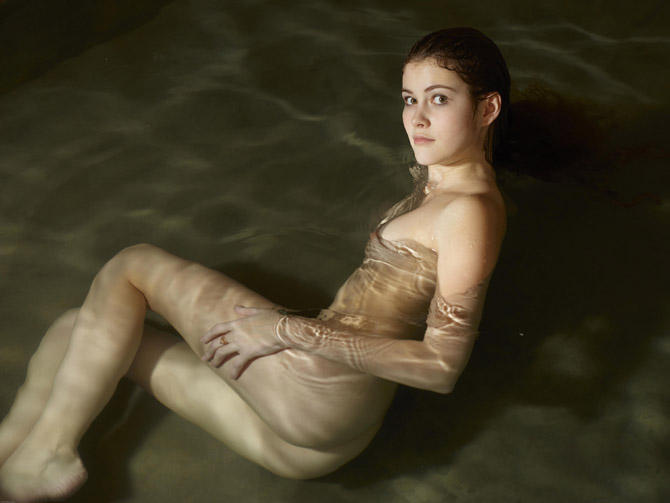 фото мокрая девушка